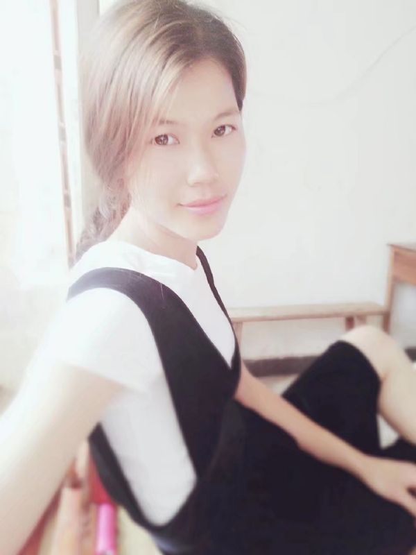 婷婷的第一张照片--柳州相亲服务中心