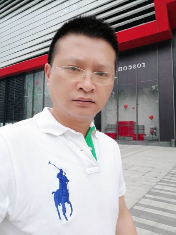硬汉的第一张照片--柳州相亲服务中心