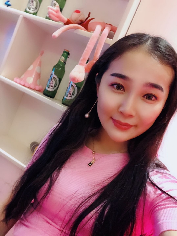 李雨菲的第一张照片--柳州相亲服务中心