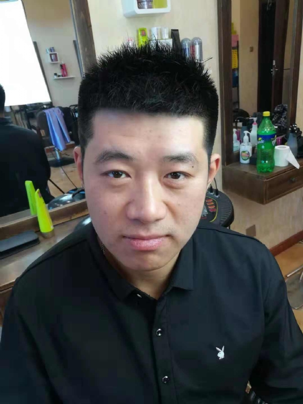 丹东风雨的第一张照片--柳州相亲服务中心