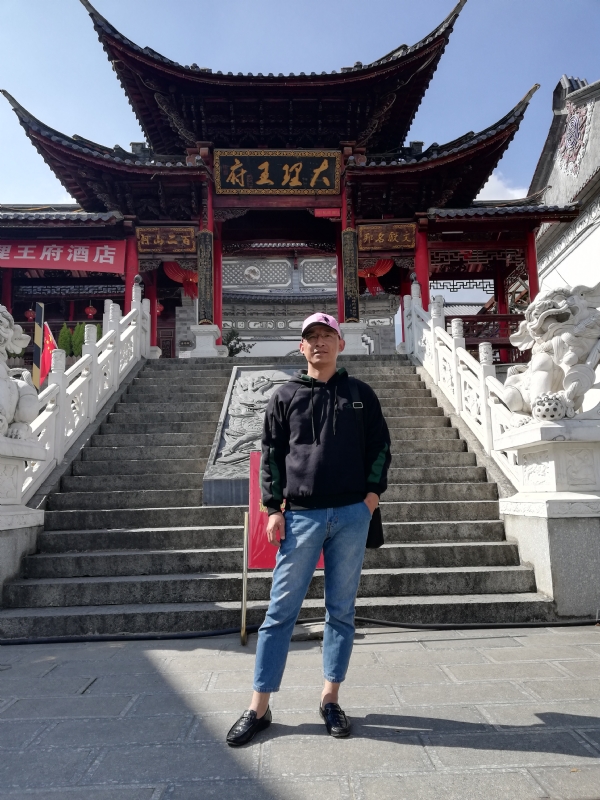 旧事离人的第一张照片--柳州相亲服务中心