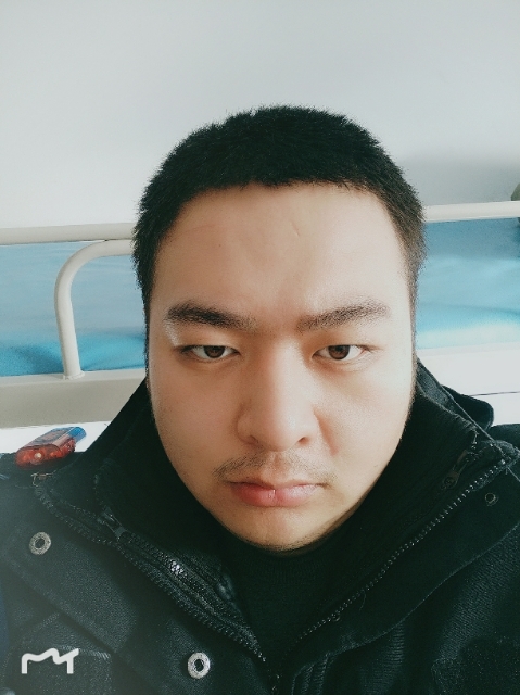 负重前行的第一张照片--柳州相亲服务中心
