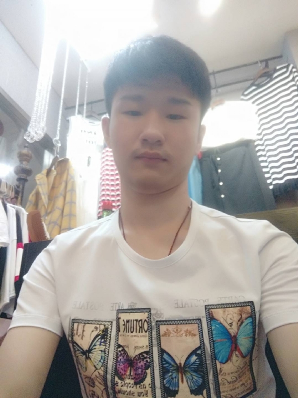许你一世的第一张照片--柳州相亲服务中心
