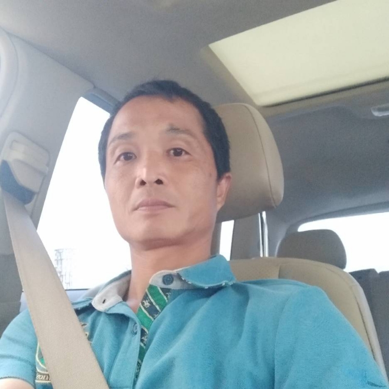 温柔男孩的第一张照片--柳州相亲服务中心