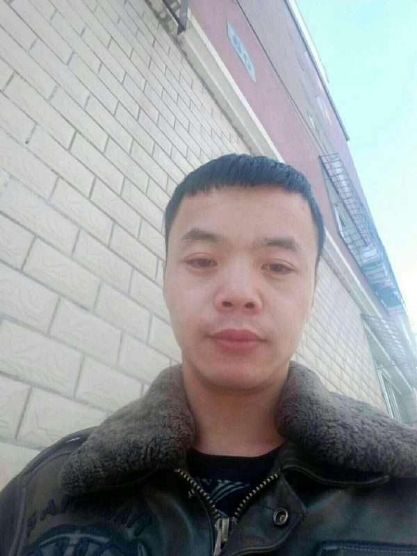 八零逅村民的第二张照片--柳州相亲服务中心