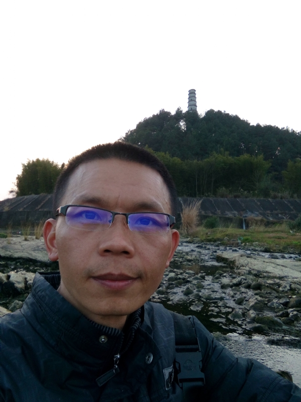 jame的第三张照片--柳州相亲服务中心