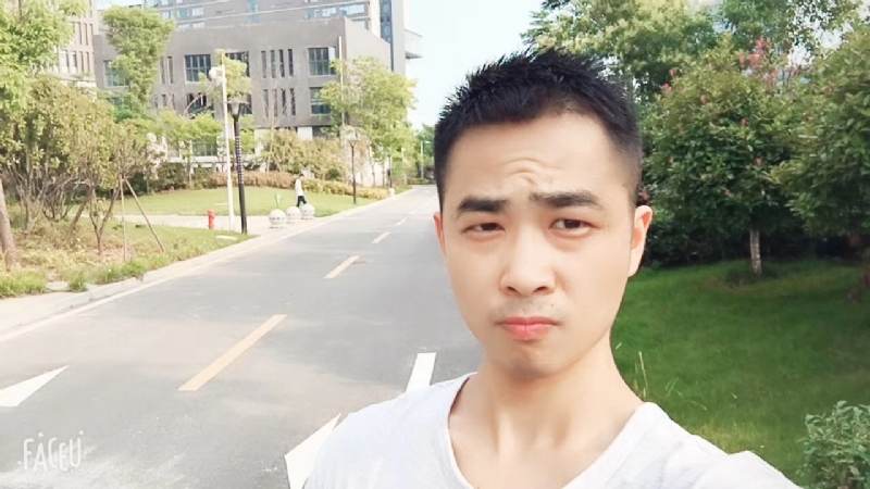 随缘20的第一张照片--柳州相亲服务中心