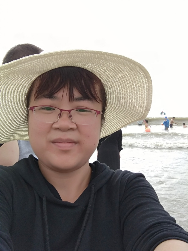 一辈子珍惜你的第一张照片--柳州相亲服务中心