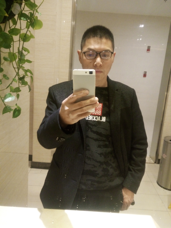 顺其自然的第一张照片--柳州相亲服务中心
