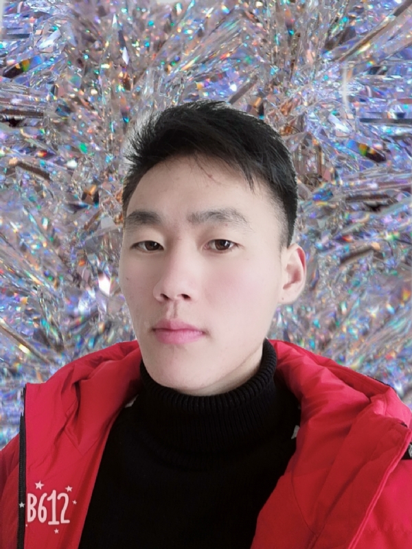 不想孤单下去的第一张照片--柳州相亲服务中心