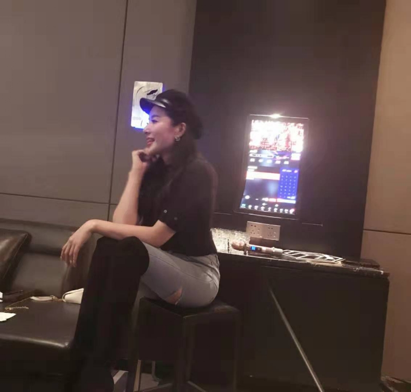 婷婷的第三张照片--柳州相亲服务中心