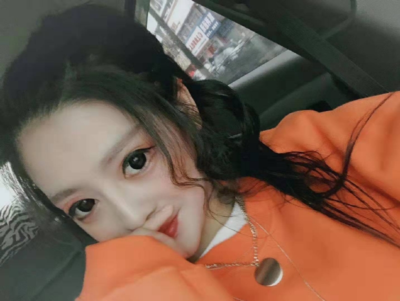 李梦瑶的第三张照片--柳州相亲服务中心