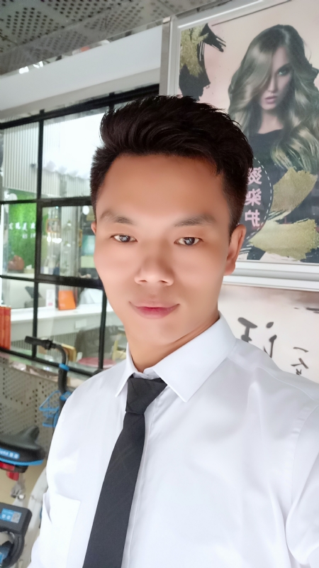 阳光男士的第一张照片--柳州相亲服务中心