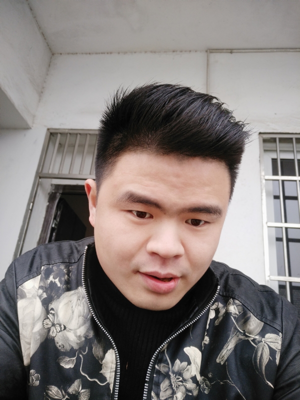 随遇而安的第一张照片--柳州相亲服务中心