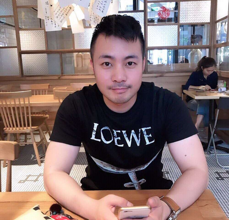刘江平的第四张照片--柳州相亲服务中心