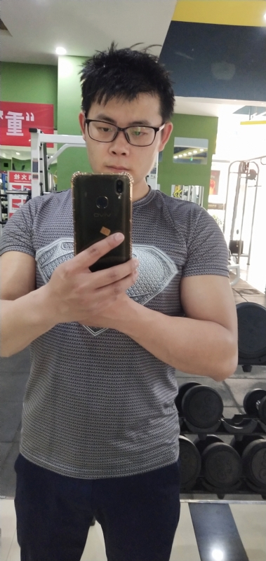 诚心找对象的第一张照片--柳州相亲服务中心