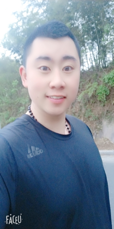 帅小伙的第一张照片--柳州相亲服务中心