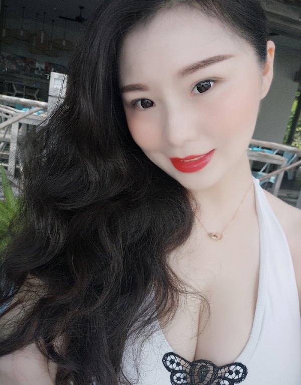 yoyo的第一张照片--柳州相亲服务中心
