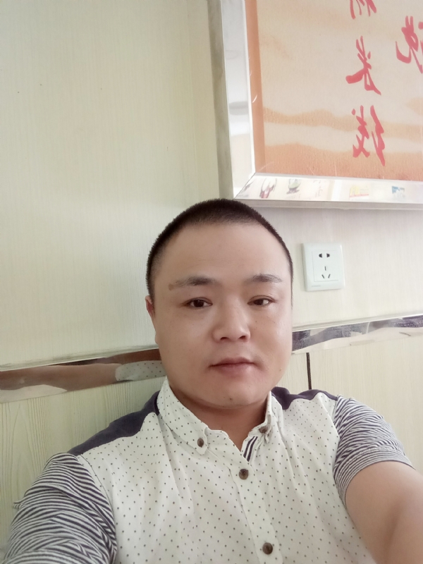 风云淡的第一张照片--柳州相亲服务中心