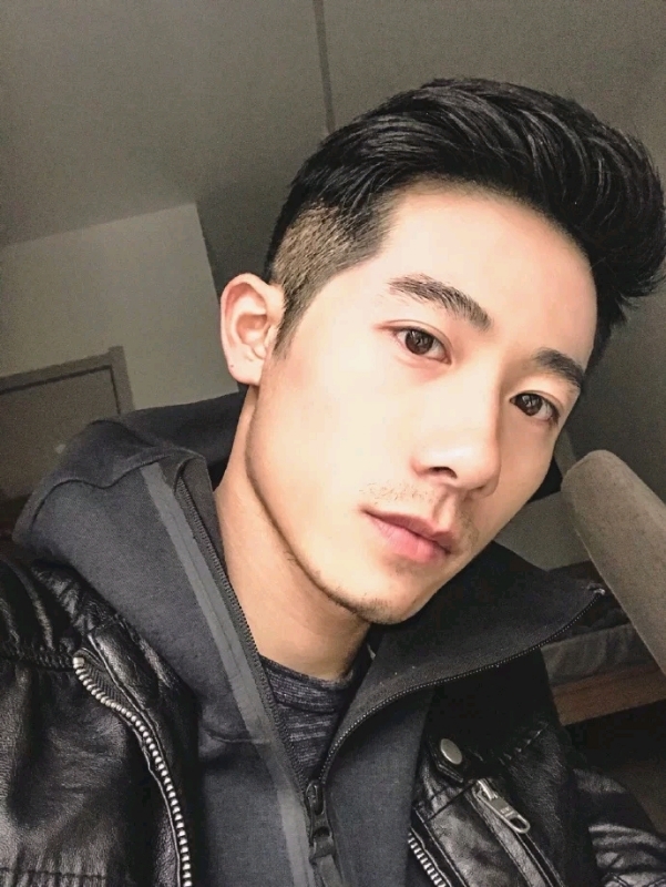 心若磐石的第一张照片--柳州相亲服务中心