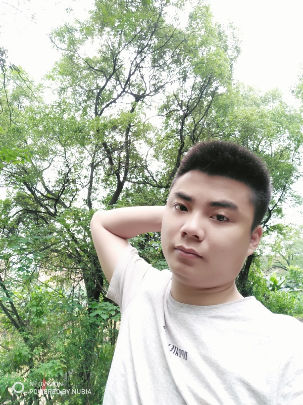 黄帅哥的第一张照片--柳州相亲服务中心