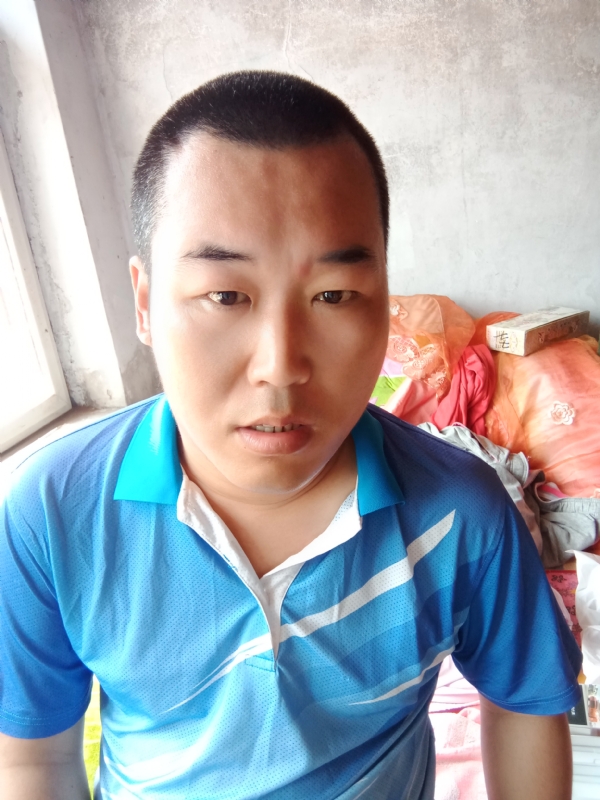 灰太狼的第一张照片--柳州相亲服务中心