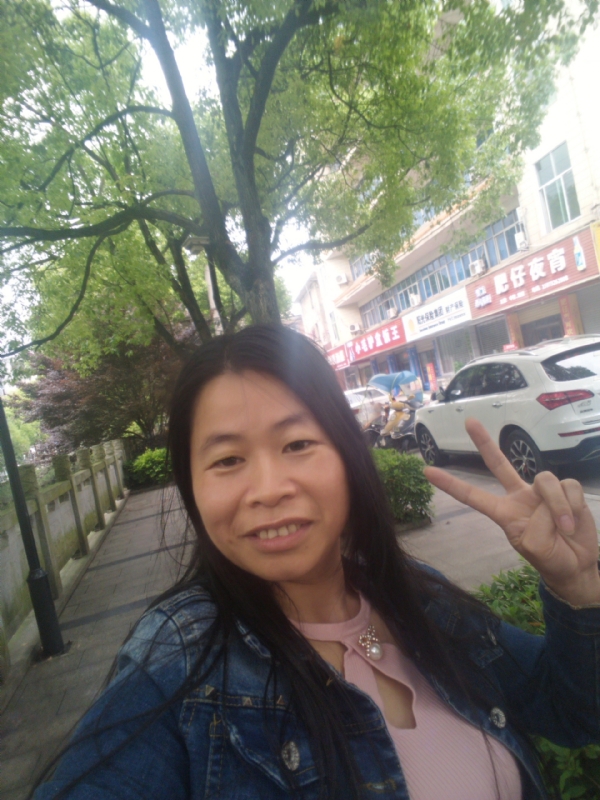平凡的第一张照片--柳州相亲服务中心
