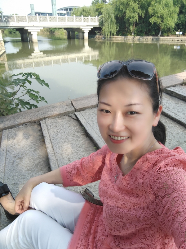 渴慕的第一张照片--柳州相亲服务中心