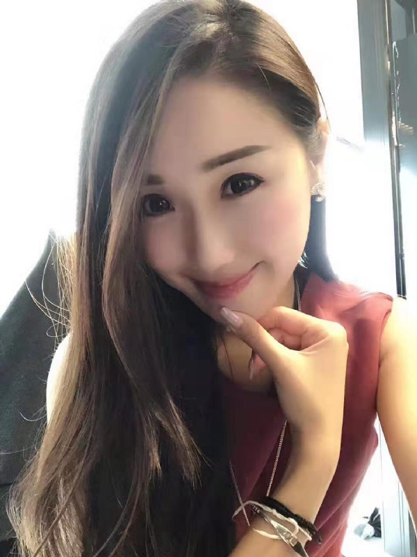彩蝶的第一张照片--柳州相亲服务中心