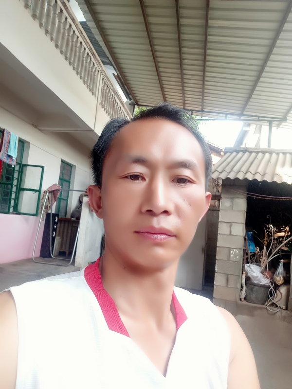 白鸽的第一张照片--柳州相亲服务中心