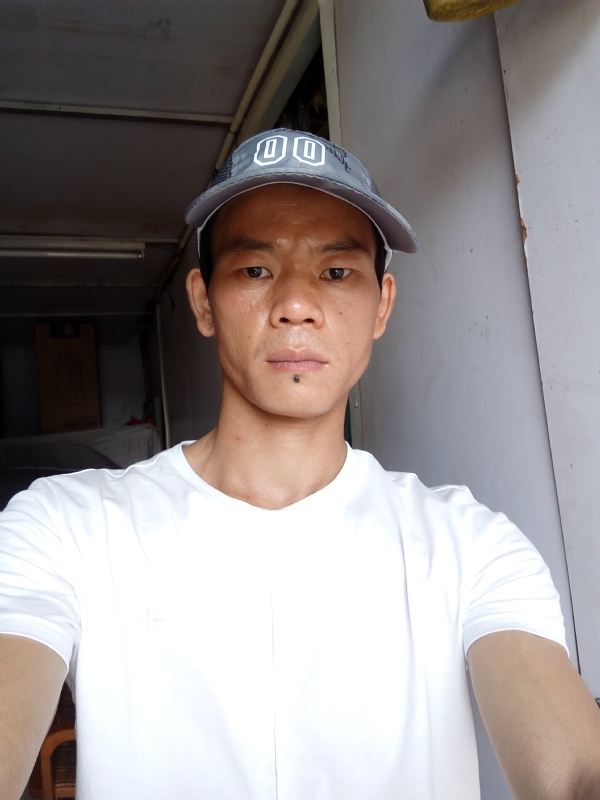 张生的第一张照片--柳州相亲服务中心