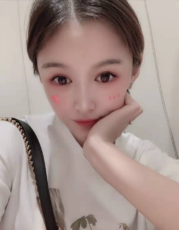 fei菲儿的第一张照片--柳州相亲服务中心