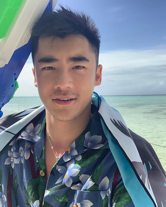 似风沙的第一张照片--柳州相亲服务中心