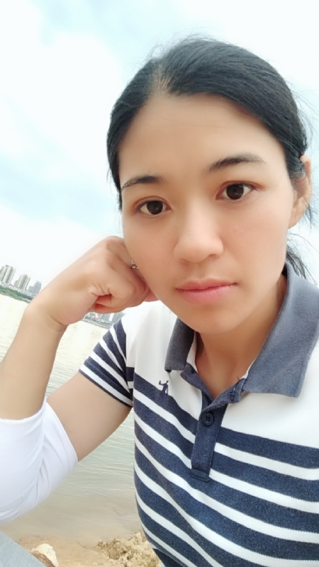 梅子的第一张照片--柳州相亲服务中心