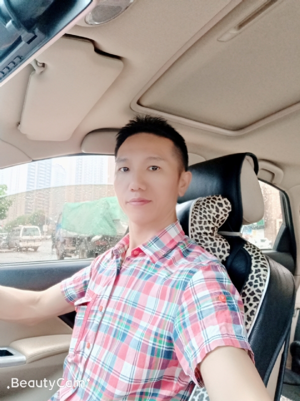 东方的第一张照片--柳州相亲服务中心
