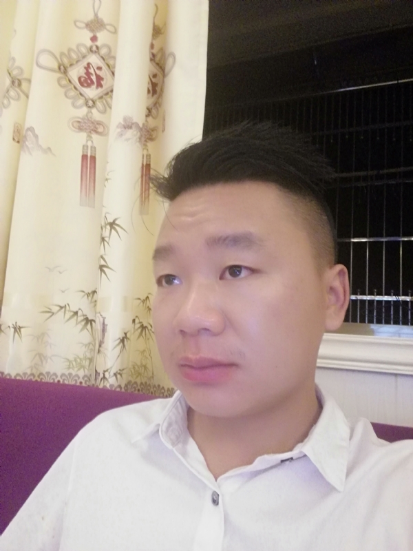 王梓林的第一张照片--柳州相亲服务中心