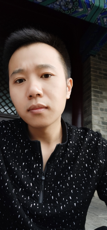 大象随风的第一张照片--柳州相亲服务中心