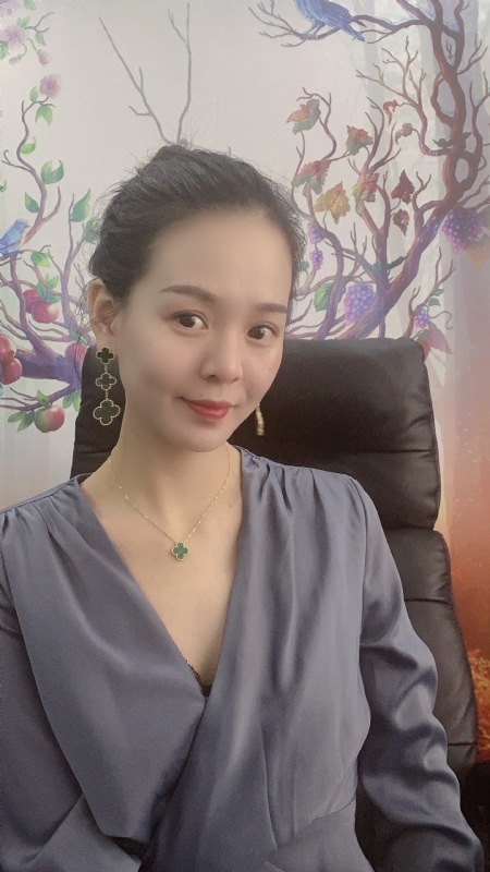 潇潇的第一张照片--柳州相亲服务中心
