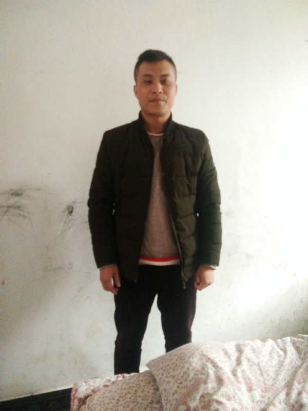 真心换真情的第一张照片--柳州相亲服务中心