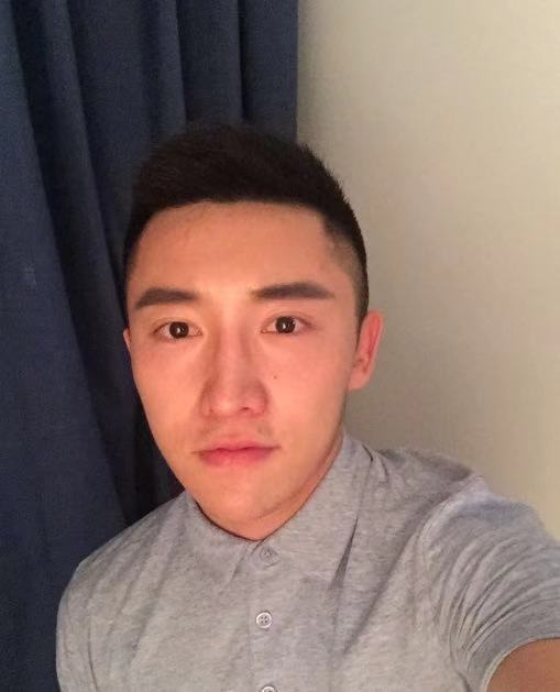 灰太狼的第一张照片--柳州相亲服务中心