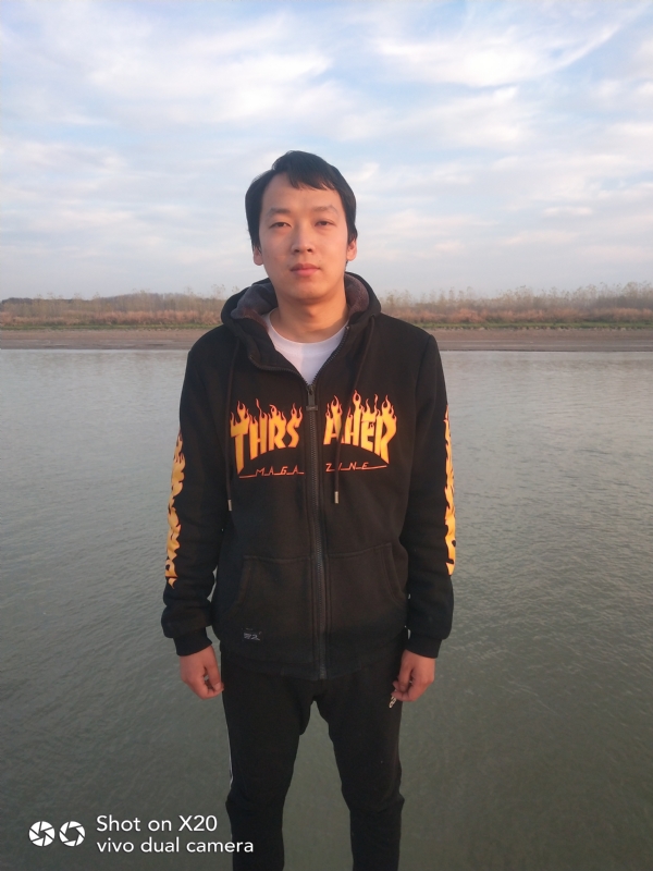一往情深的第一张照片--柳州相亲服务中心