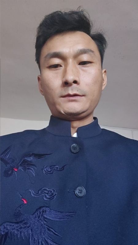 逆袭的小老鼠～龙long的第一张照片--柳州相亲服务中心