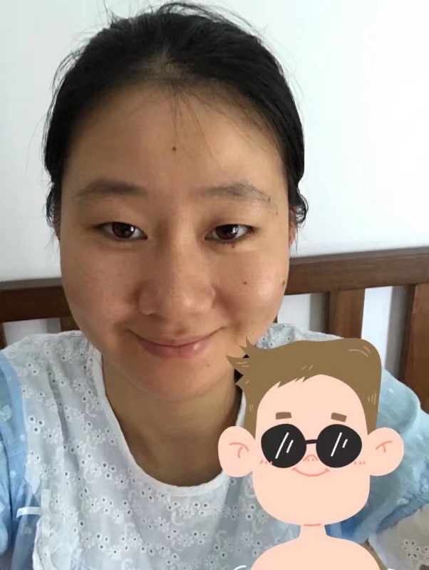 丽丽的第一张照片--柳州相亲服务中心
