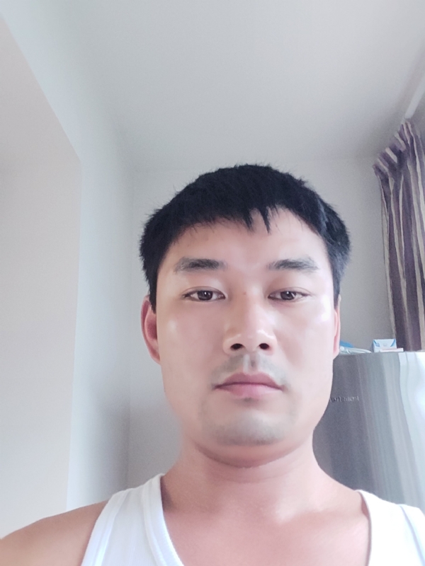 MM的第一张照片--柳州相亲服务中心