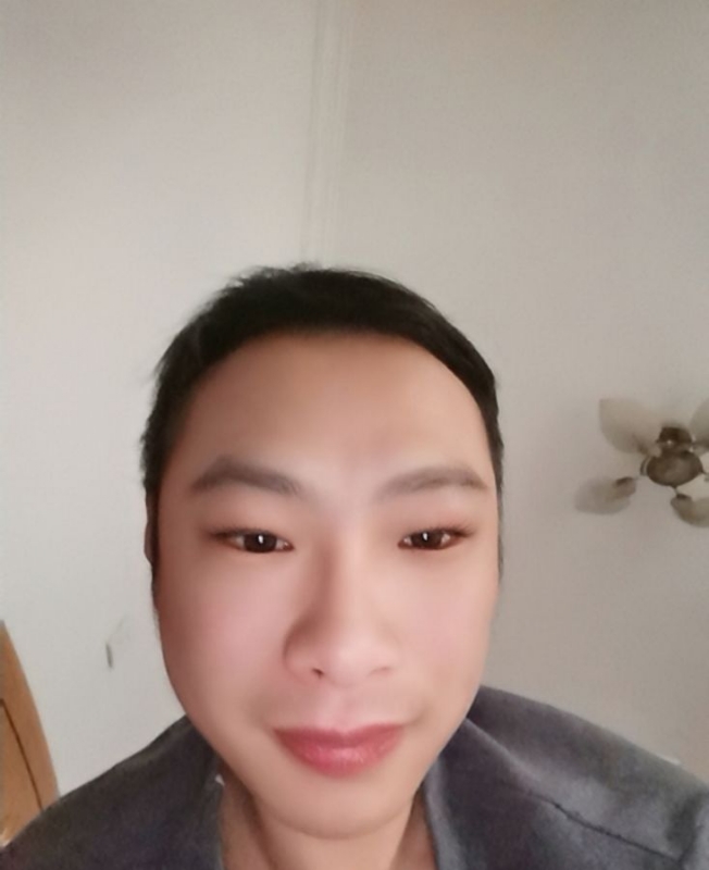 陈峰的第一张照片--柳州相亲服务中心