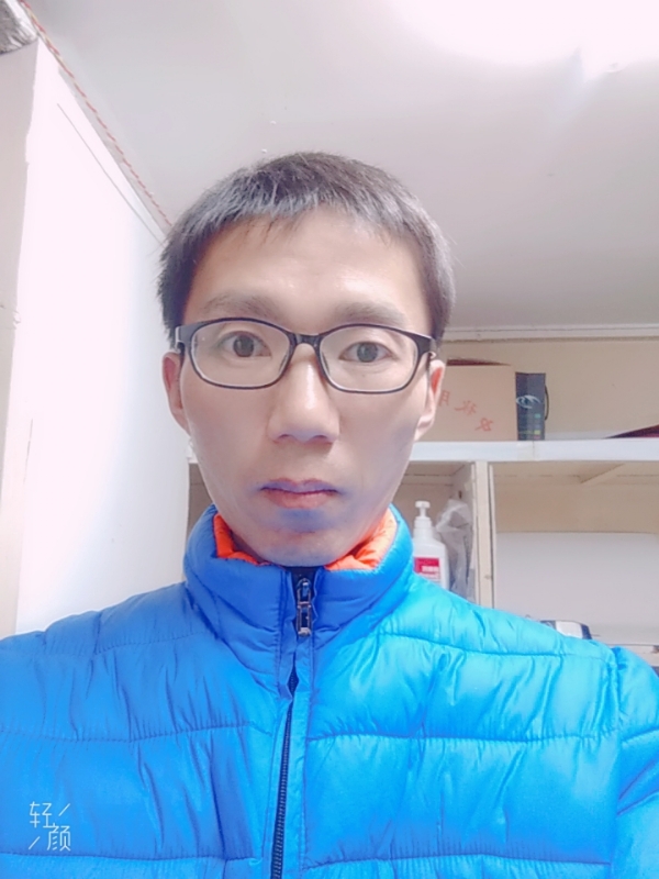 平凡的风的第一张照片--柳州相亲服务中心