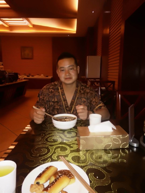 会飞的鱼的第一张照片--柳州相亲服务中心