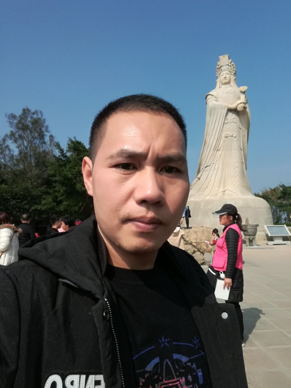 不羁的风的第一张照片--柳州相亲服务中心