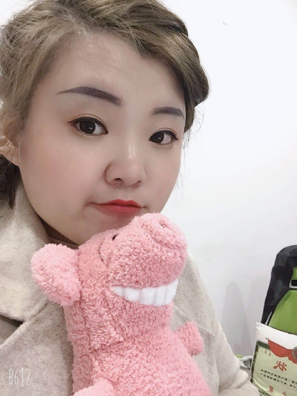 李娜的第一张照片--柳州相亲服务中心