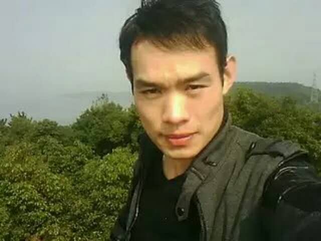 明镜的第二张照片--柳州相亲服务中心